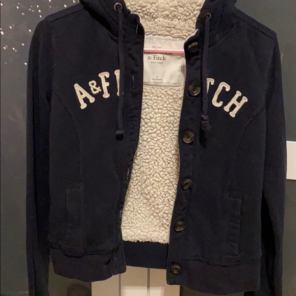 Abercrombie and Fitch fuzzy jacket - Picture 2 of 4